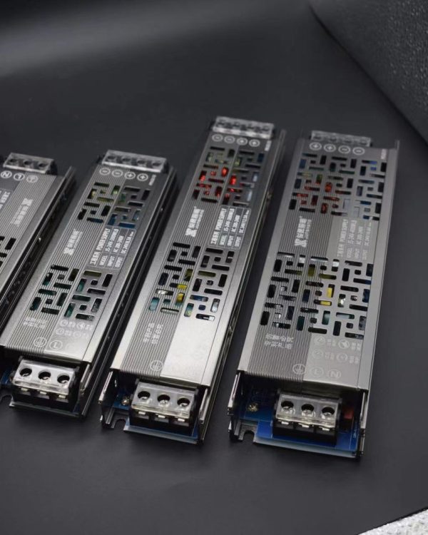 High efficiency smart led power supply