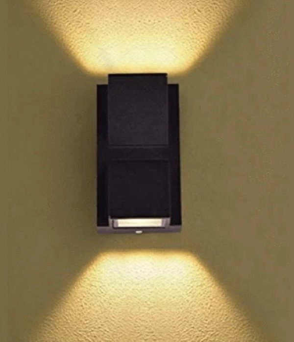 K-shaped led outdoor wall light