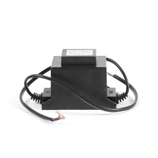Waterproof adapter for swimming pool and fountain lights