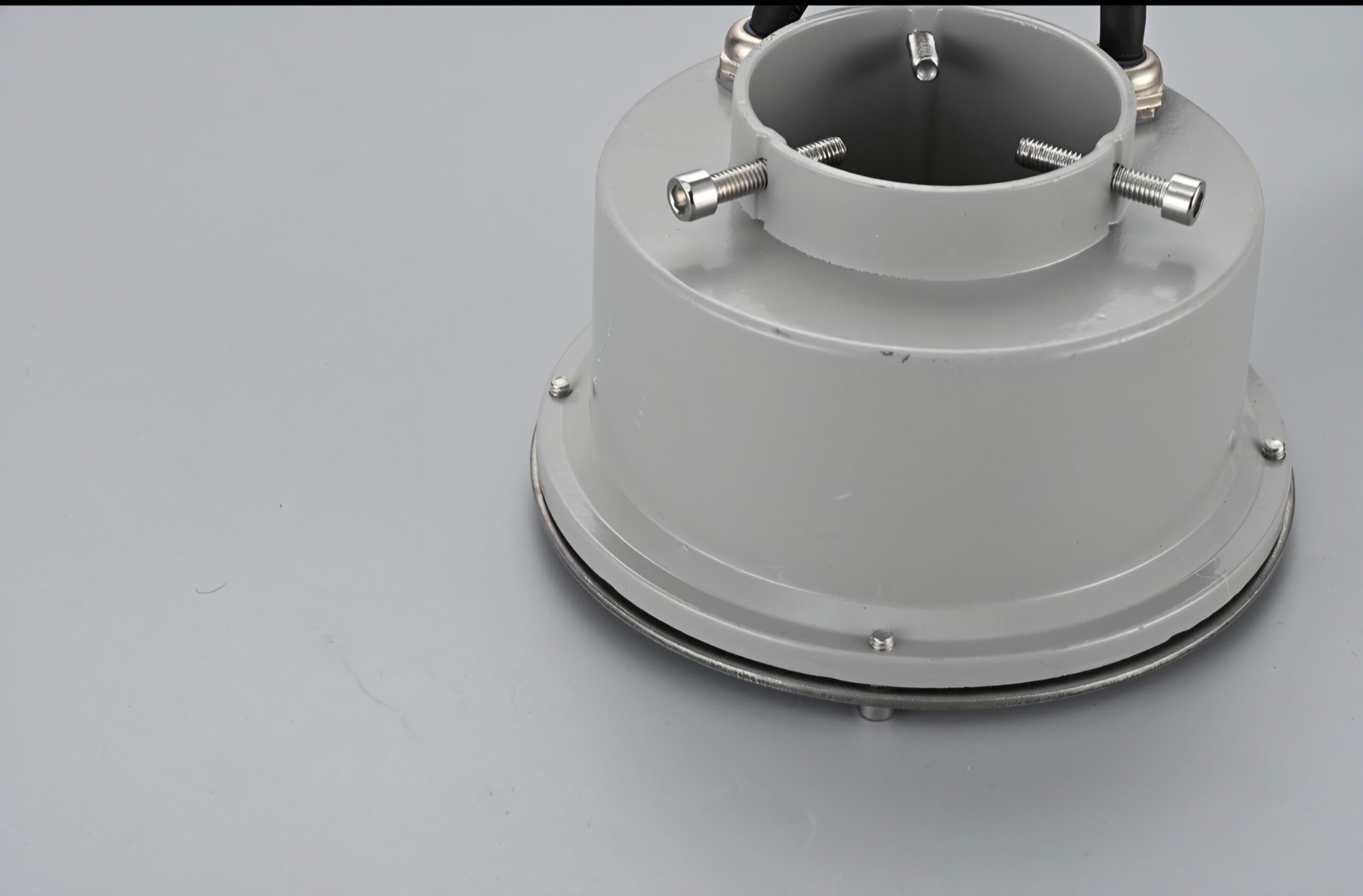 Led ring underwater fountain light warm white — Swimming pool and fountain lights in Islamabad | Voltedge Lighting